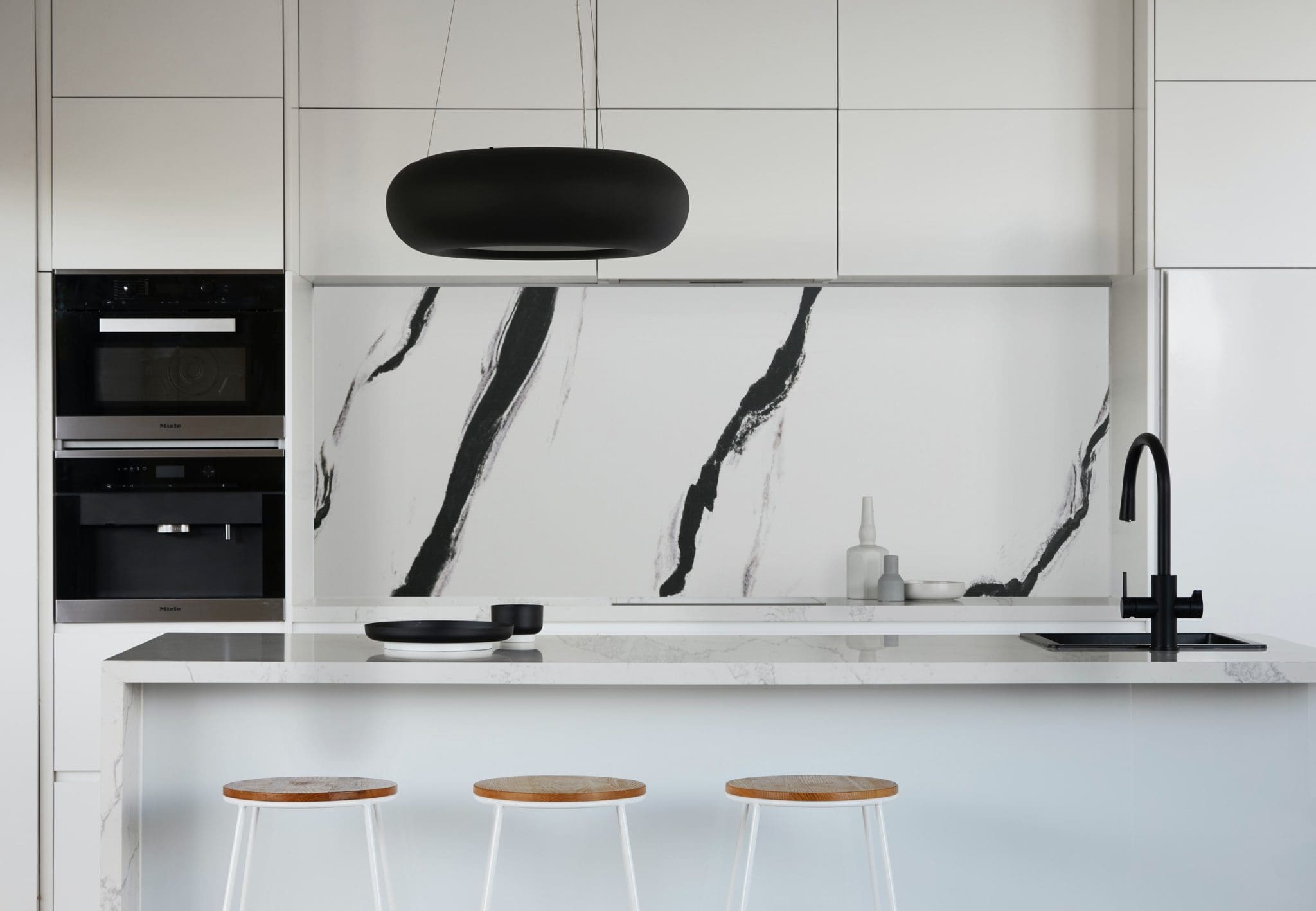 monza-square-kitchen