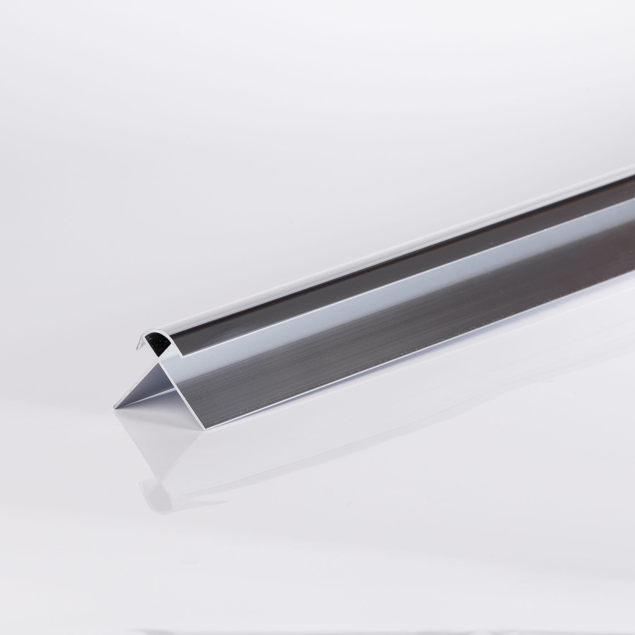 8mm CP External Corner PVC