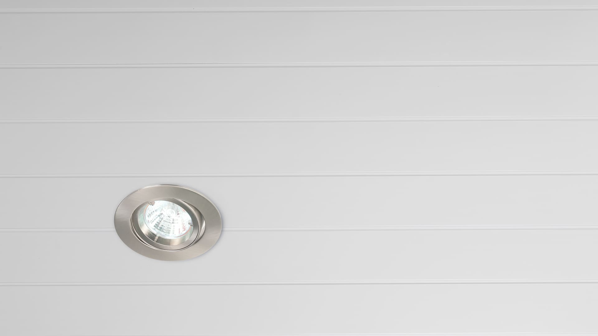 4m - 8mm White Strip White - Image 2